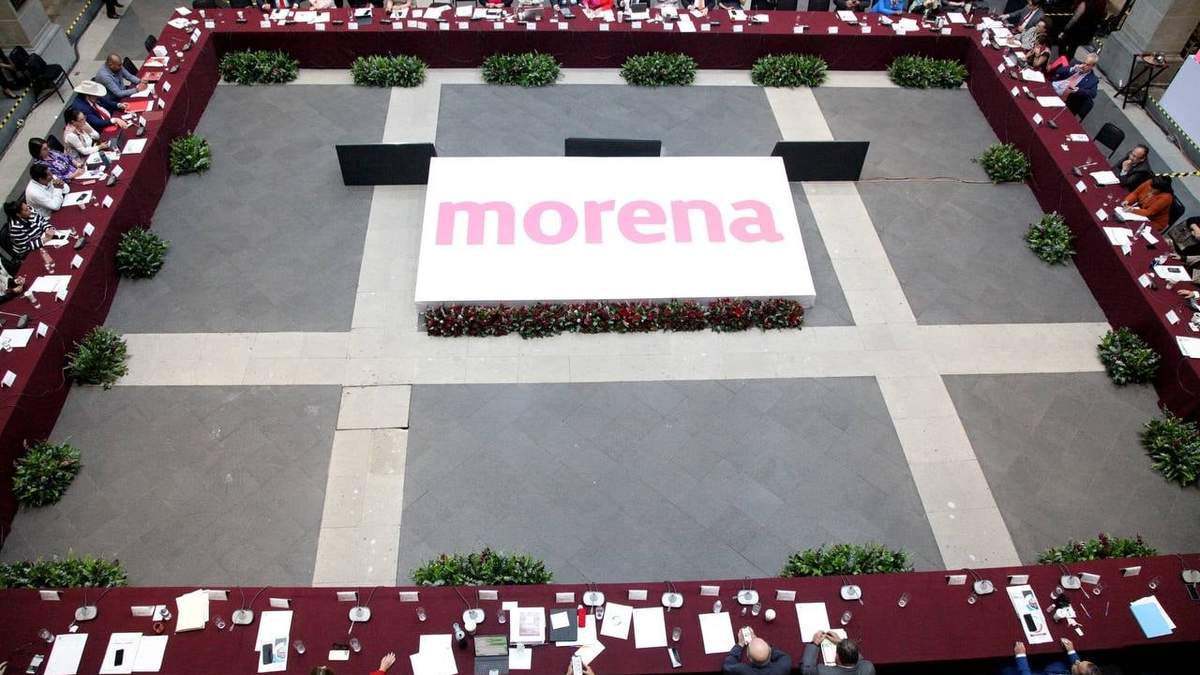 Plenaria de Morena en el Senado