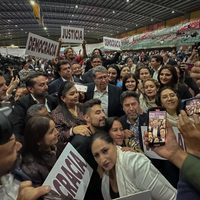 No cedimos pese a presiones y amenazas extranjeras: Ricardo Monreal