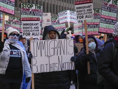 Deportación masiva de migrantes en EU tiene una baja probabilidad de ocurrencia: BBVA