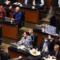 Sheinbaum felicita a senadores por la aprobación del “Plan B” de la reforma electoral de AMLO