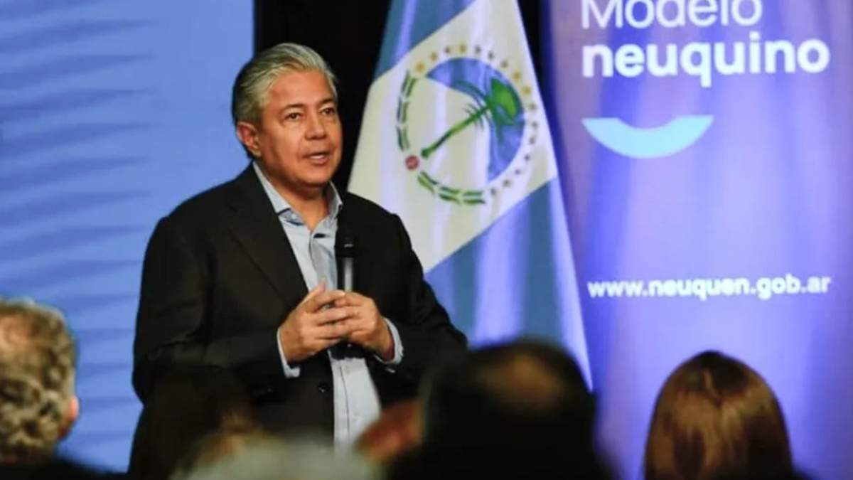 El gobernador Rolando Figueroa repasó el modelo neuquino de gestión. Fuente: (Gobierno de Neuquén)