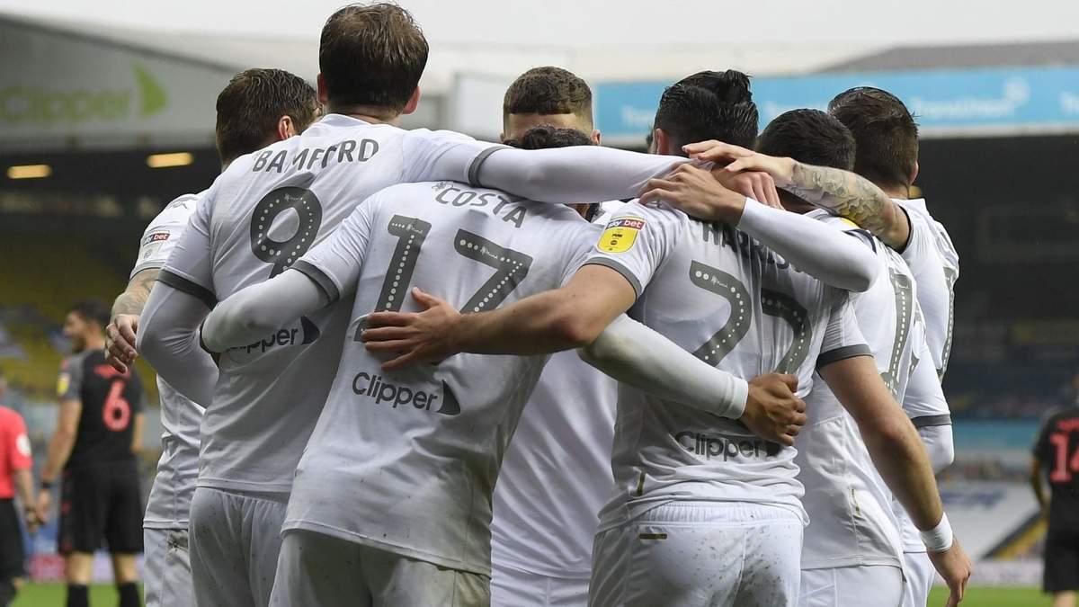 Festeja el Leeds. Fuente (Instagram)