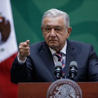 AMLO calificó como política genocida el embargo económico de EU a Cuba