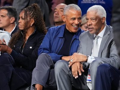 Obama frena rumores sobre extraterrestres y dice que no hay pruebas de contacto