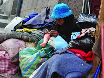 Más de un millón de bolivianos dejó la pobreza estructural