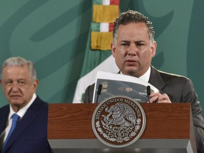 UIF "ya inició la investigación" por los Pandora Papers: Santiago Nieto