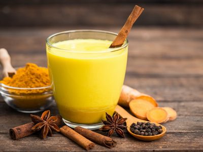 Golden milk: así es la bebida que podría convertirse en un aliado contra el coronavirus