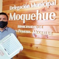 Renuevan el alumbrado público de Moquehue con artefactos led