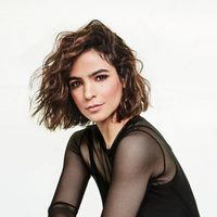 Cómo es y cuánto cuesta el exclusivo cochecito que Agustina Cherri eligió para su hijo Bono