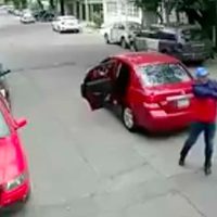 Captan asalto y ataque a balazos a plena luz del día en la delegación Iztacalco
