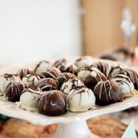 Si el bizcochuelo te salió mal, aprovéchalo y hacete estas trufas súper fáciles, ideales para cualquier evento