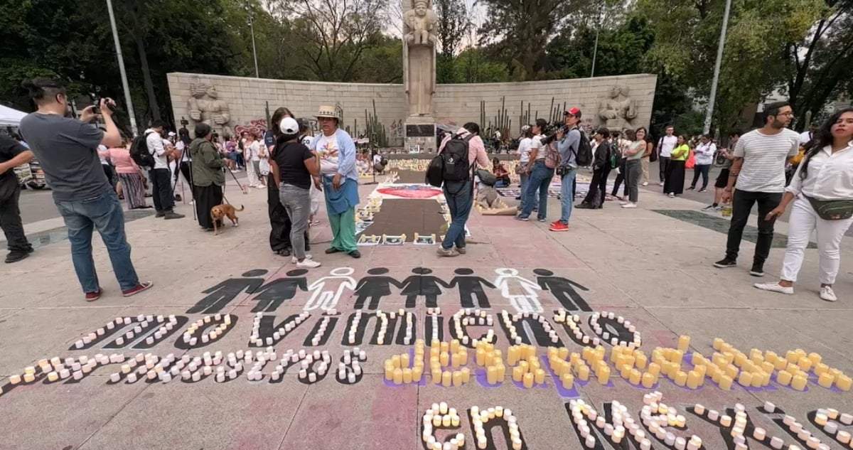 El homenaje en el Monumento a la Madre