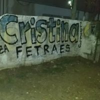 Aparecieron pintadas y afiches con la consigna "CFK2023" en varios puntos del país