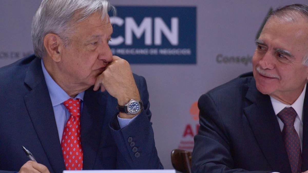 López Obrador y Alfonso Romo. Investigaciones contra Vector, la firma financiera del empresario amigo del presidente