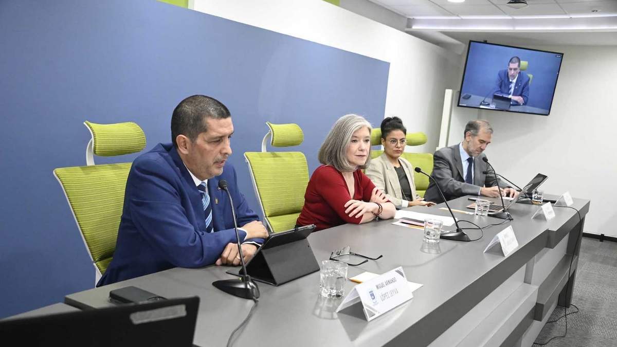 Miguel Armando López Leyva, Mónica González Contró, Guadalupe Salmorán Villar y Lorenzo Córdova Vianello