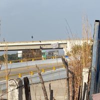 Cuelgan cabeza y cuerpo de un hombre con un narcomensaje en Chiapas