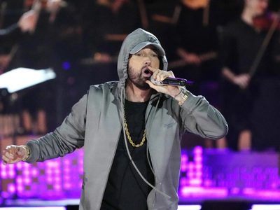 Acusan a exingeniero de estudio de robar música inédita de Eminem y venderla en línea