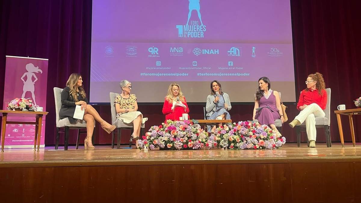 Foro Mujeres en el Poder