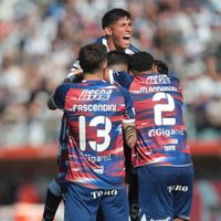 Unión ganó en La Plata ante Gimnasia y es sorpresivo líder
