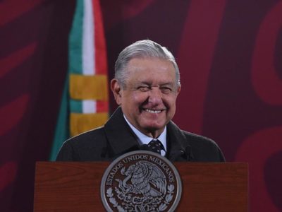 “Se burlan del Vaporub, pero ayuda”: AMLO al compartir los cuidados que tuvo para superar el covid