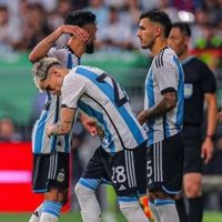 Siguen las malas noticias: otra figura desafectada de la Selección Argentina por molestias físicas