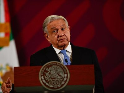 En mi gobierno “no espiamos a nadie”, lo que se hace es inteligencia: AMLO
