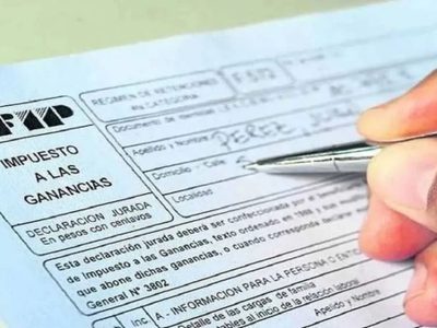 Trabajadores petroleros jerárquicos rechazaron el descuento por Ganancias en sus haberes