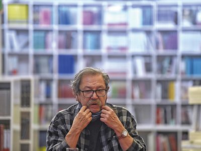 Taibo II a la cúpula de Morena: Democracia interna, si no, "jubílense"