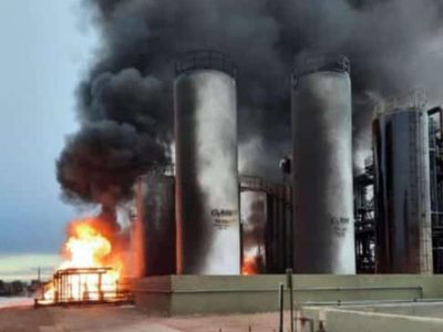 Tres muertos en un feroz incendio en una refinería de Plaza Huincul