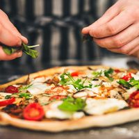 Consejos para hacer pizza casera y sorprender a la familia