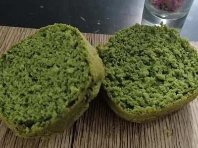 Pancitos con espinaca sin harina: riquísimos para hacer tostados y listos en pocos minutos