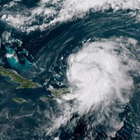 “Ernesto” se intensifica a huracán de categoría 2