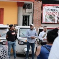 Transportistas bloquean carreteras en Oaxaca tras la detención de su líder