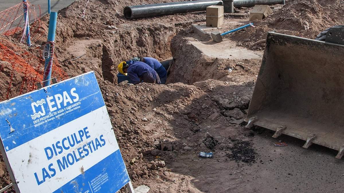 Planteó que el EPAS debe hacerse cargo de las roturas de las calles. Fuente: (Twitter).