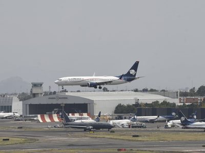 Aumentará el costo de los boletos de avión por incremento de 7.7% de la TUA en el AICM