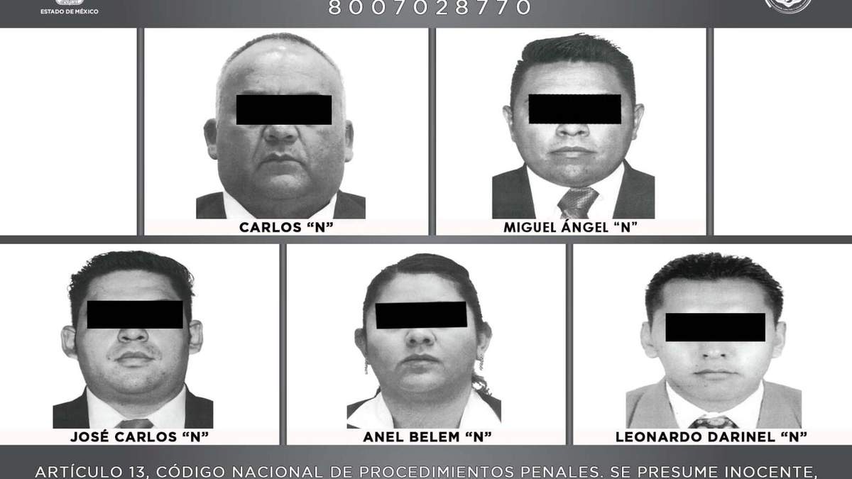 Policías prófugos