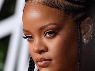 Rihanna ¿sos vos? Una imagen la muestra bastante cambiada ¿Qué le pasó?