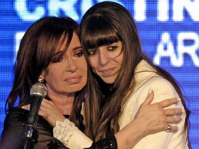"No sé cómo decirle...": Florencia Kirchner habló sobre su regreso al país
