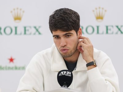 Tras caer en Shanghái: la posición de Carlos Alcaraz en el ranking ATP