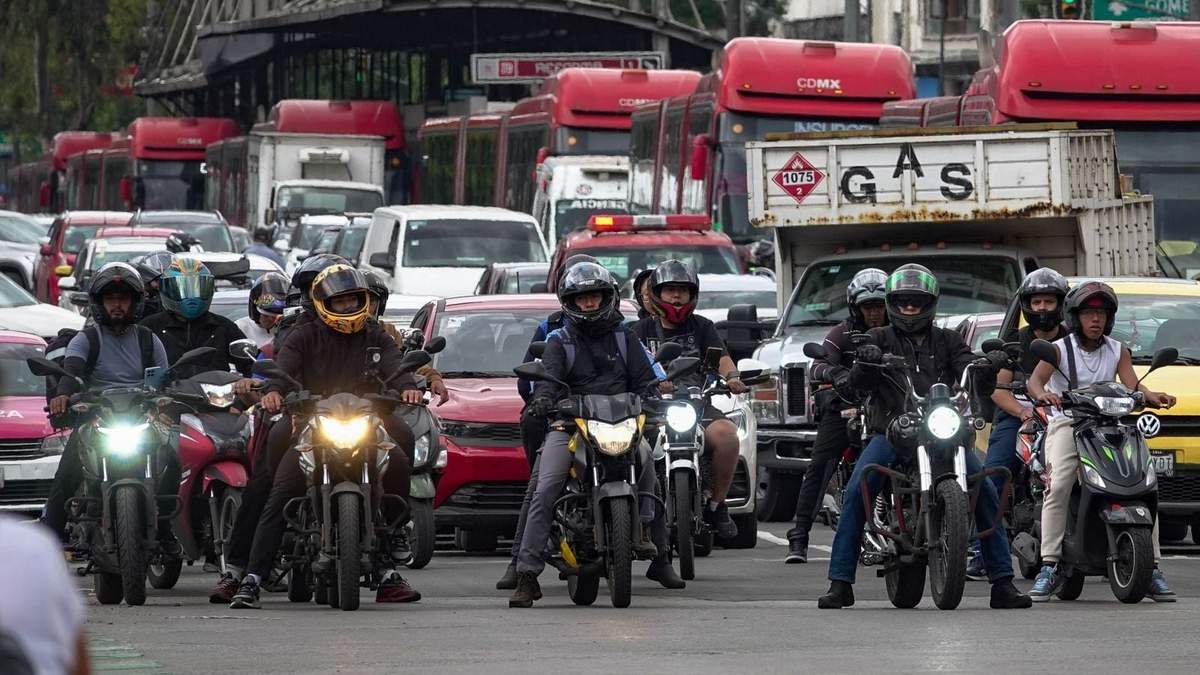 Motocicletas. Crecimiento exponencial