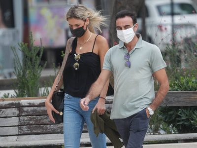 Momento difícil para Paloma Cuevas: Enrique Ponce y Ana Soria celebran sin importarles nada