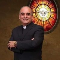 Vaticano expulsa al sacerdote Salvador Valadez por abusos sexuales