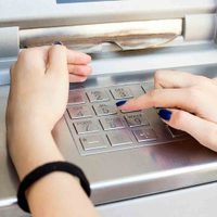 Bancos cerrarán durante tres días seguidos en mayo: estas son las fechas