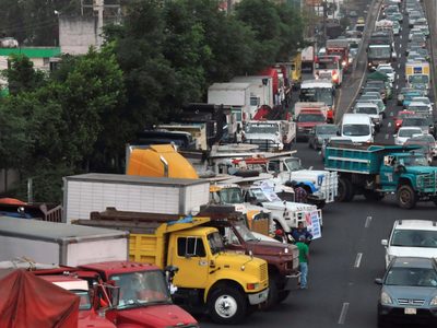 Transportistas anuncian un paro nacional el 29 y 30 de agosto