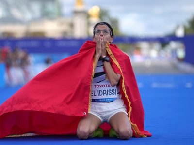 La marroquí El Idrissi bate récord femenino de maratón en último día de Juegos Paraolímpicos