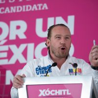 Taboada amaga con movilización si gana elección y Morena no lo reconoce