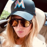Loly Antoniale apareció en la playa y recibió las más duras críticas: “Quédate en casa”