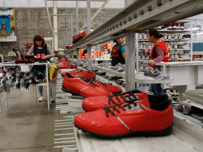 Economistas privados pronostican un crecimiento económico de 5.15% para este año: Banxico