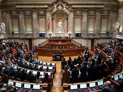 Portugal aprobó una reforma para endurecer la política migratoria
