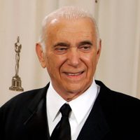 Murió Albert Ruddy, productor galardonado con el Oscar por "El Padrino" y "Golpes del Destino"